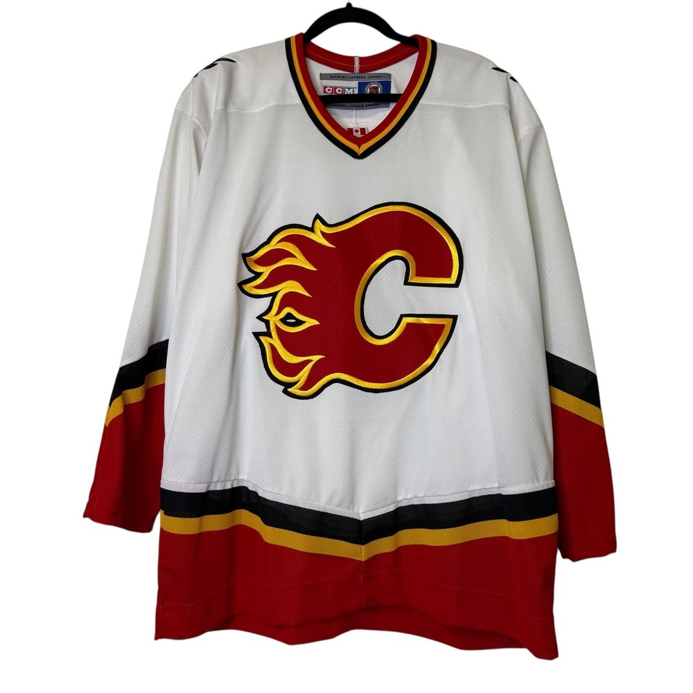 NWT Vintage Calgary Flames NHL Men's CCM Jersey Size L Blasty Horse Hockey 90's